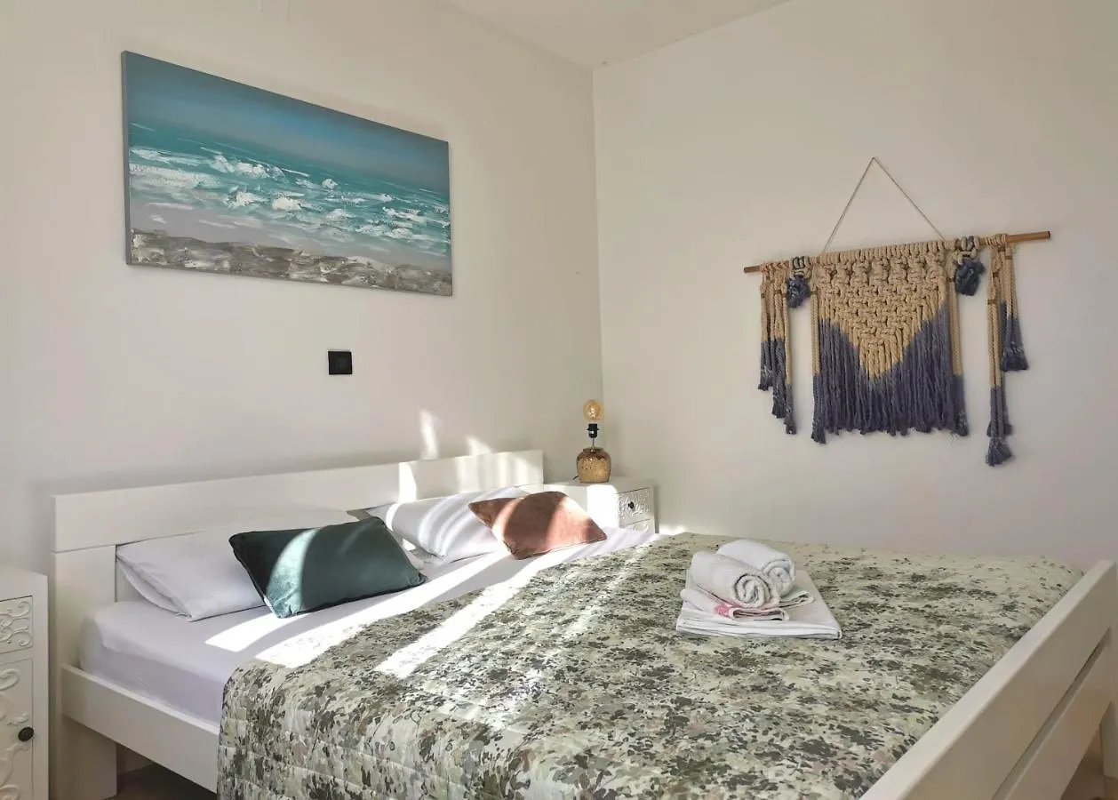 Casa Zara Apartment Privlaka
