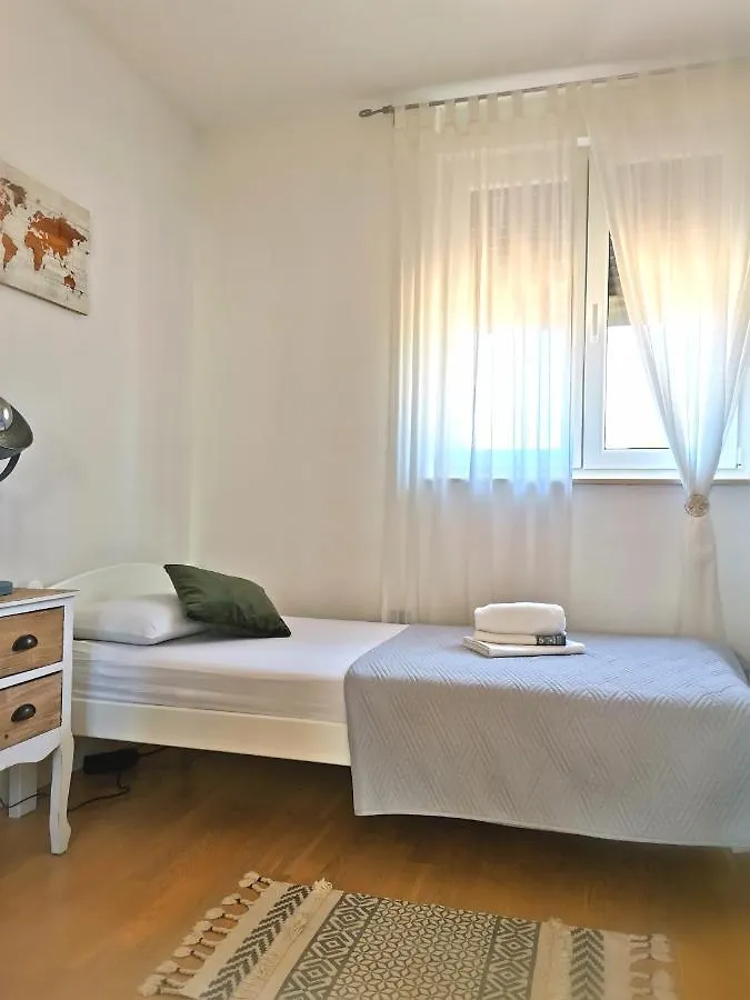 Casa Zara Apartment Privlaka